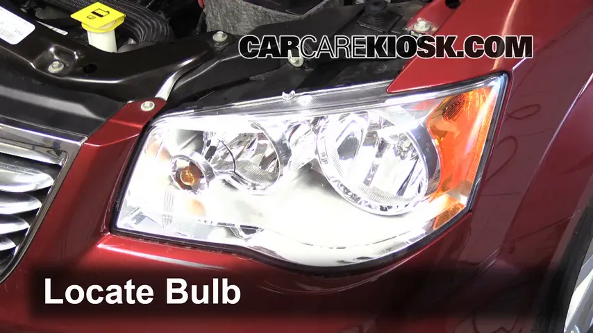 2013 Chrysler Town and Country Touring 3.6L V6 FlexFuel Lights Parking Light (replace bulb)